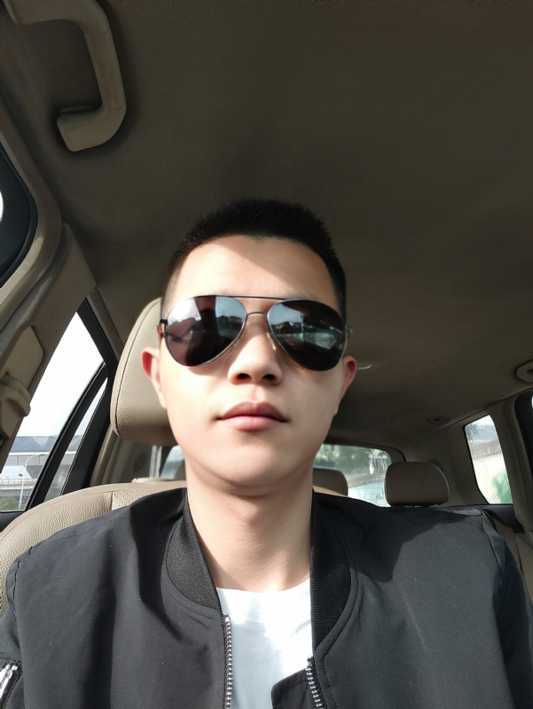 葛先生的第二张照片--都江堰残疾人相亲网